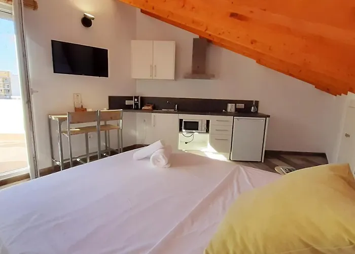 Al-andalusi El Conserje