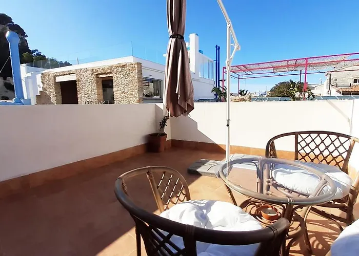 Al-andalusi El Conserje 3* Денія