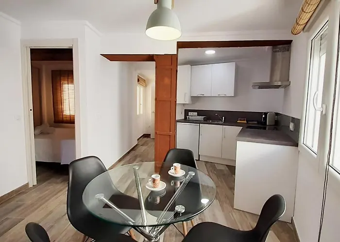 Al-andalusi El Conserje Hotel apartamentowy 3*